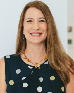 Portrait image of Catherine Warren